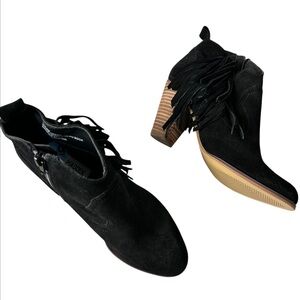 STEVE‎ MADDEN ‘Cian’ Black Suede Leather Ankle Booties Fringe Western Ankle 6.5M